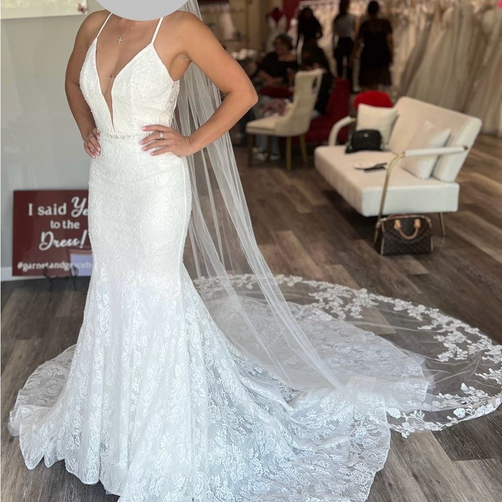 NEW Elegant Wedding Dress by Joelle Olivia. Unaltered- veil not included.